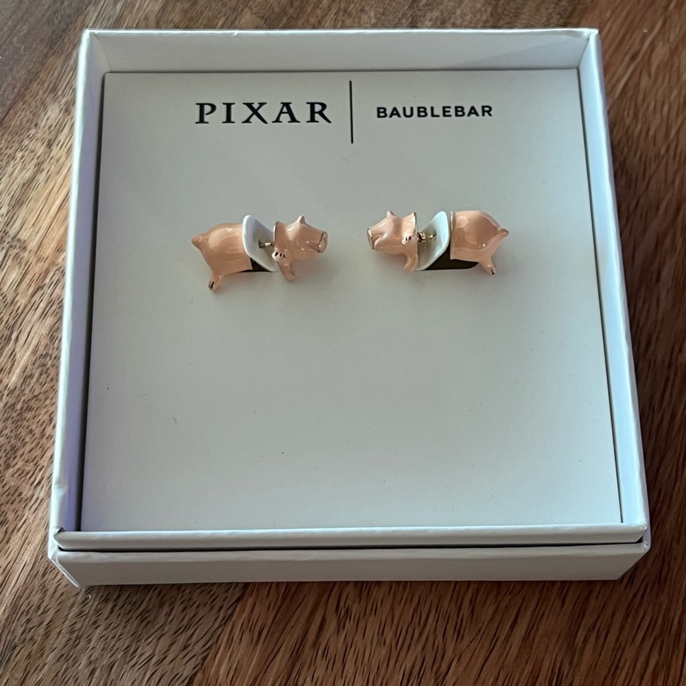 Ham Earrings (NWT)
Baublebar 

Ships next day